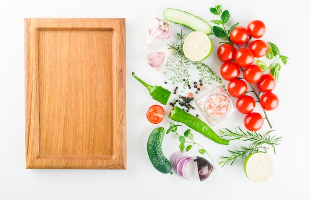 Składniki poukładane na stole